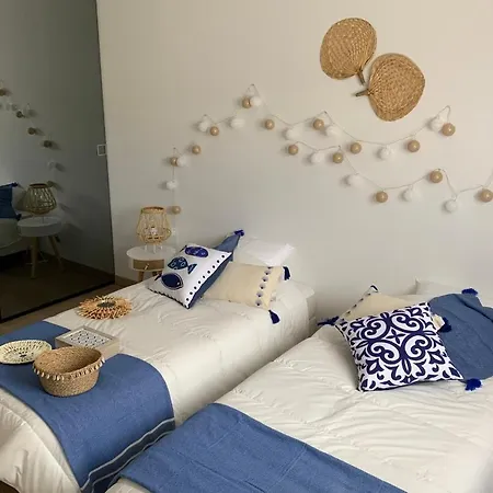 Jolie Contemporaine Avec Jacuzzi Piscine Chauffée Pour 8 Pers *