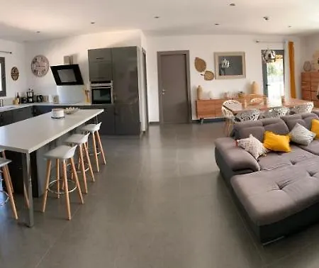 Jolie Contemporaine Avec Jacuzzi Piscine Chauffee Pour 8 Pers Sainte-Lucie de Porto-Vecchio